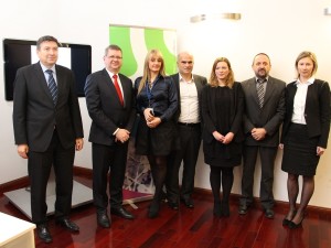 Hrvatskoj akademskoj i istraživačkoj mreži CARNet više od 78 milijuna kuna iz Europskog socijalnog fonda za podizanje digitalne zrelosti škola